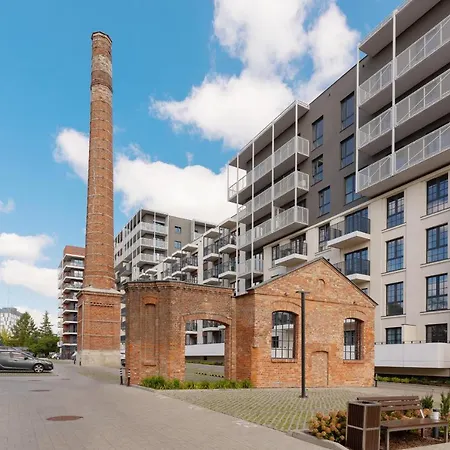 Apartament With Balcony & Parking Near Manufaktura By Renters Prestige *