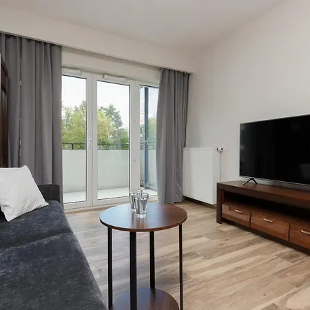 With Balcony & Parking Near Manufaktura By Renters Prestige