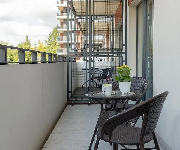 Lejlighed With Balcony & Parking Near Manufaktura By Renters Prestige