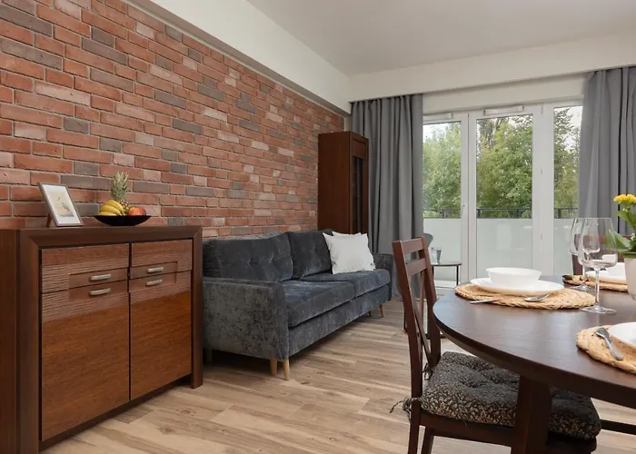 Lejlighed With Balcony & Parking Near Manufaktura By Renters Prestige *