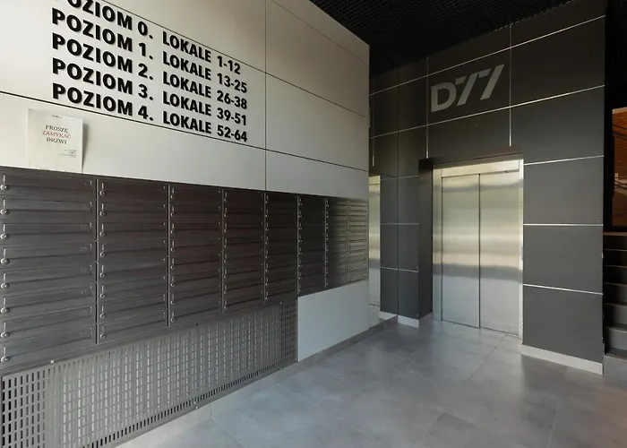 Lejlighed With Balcony & Parking Near Manufaktura By Renters Prestige *